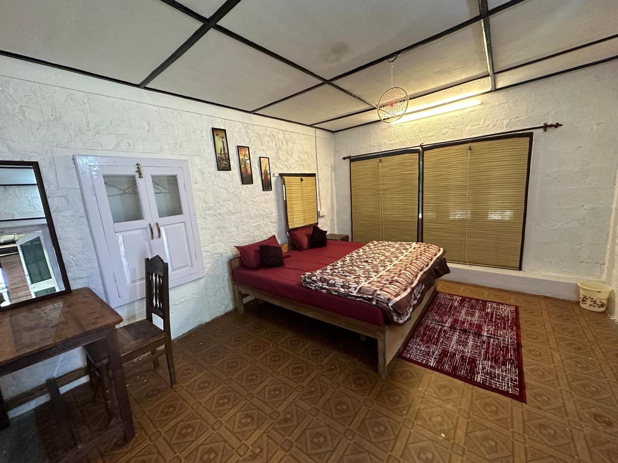 Dreamwoods A Travellers Farm Hostel Νταραμσάλα Εξωτερικό φωτογραφία