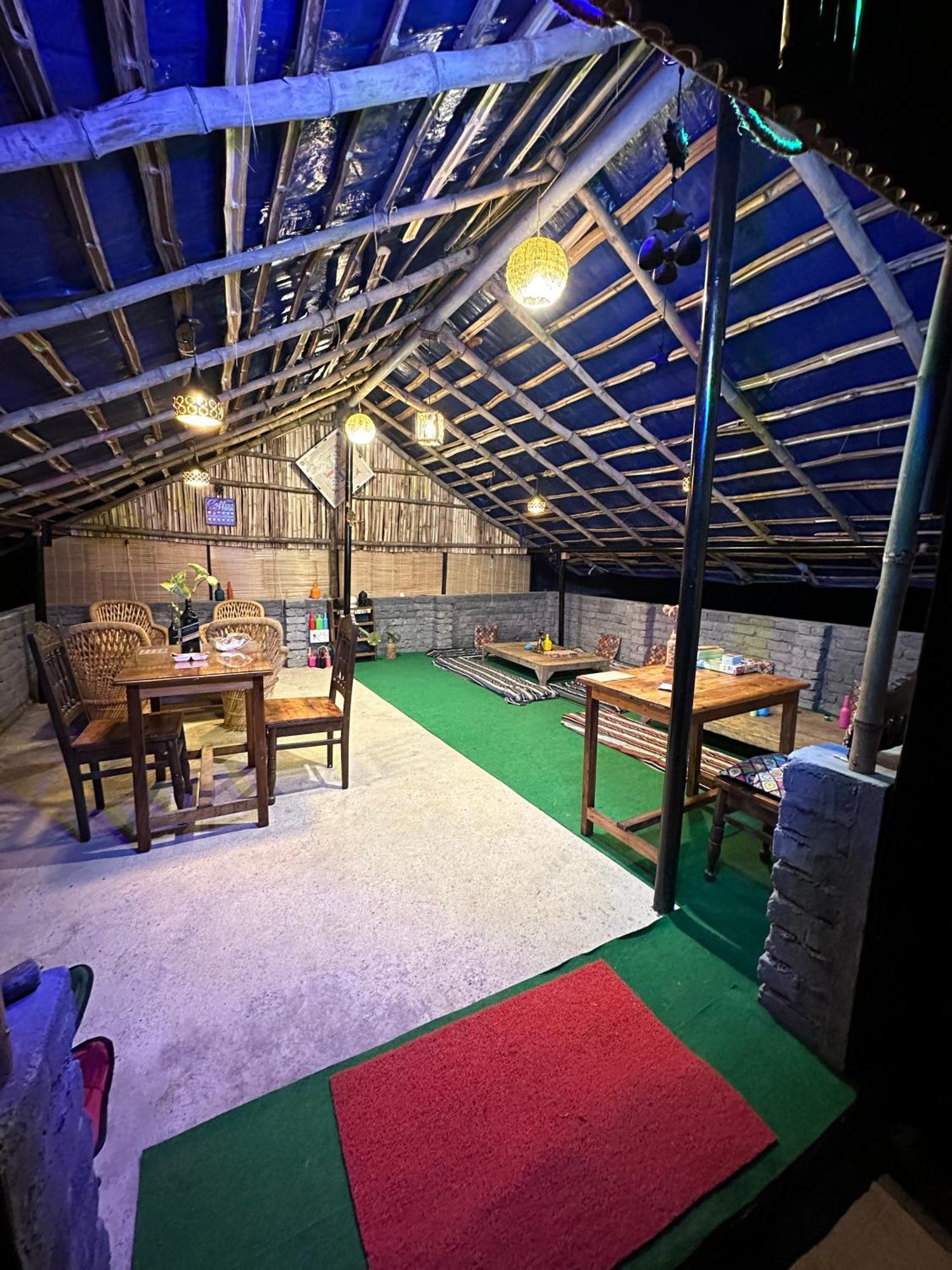 Dreamwoods A Travellers Farm Hostel Νταραμσάλα Εξωτερικό φωτογραφία